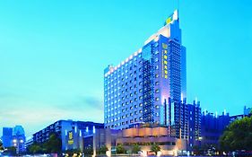 Chengdu Tianfu Sunshine Hotel