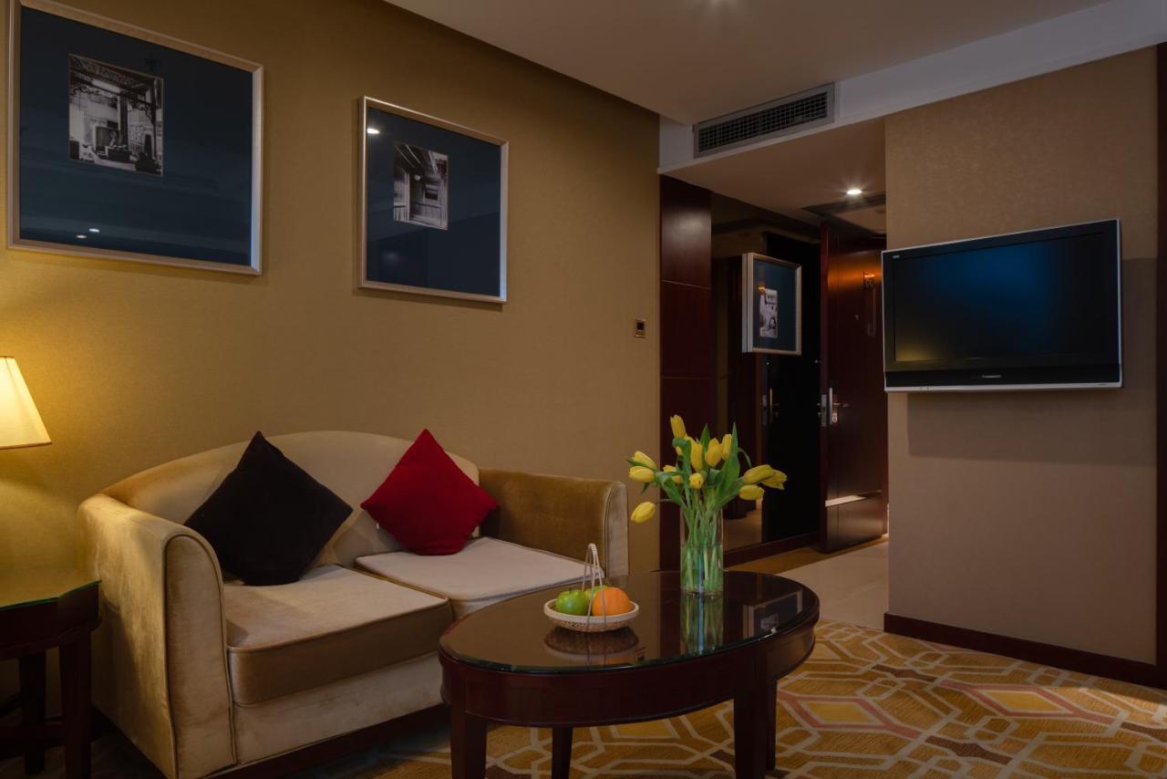 Chengdu Tianfu Sunshine Hotel Esterno foto