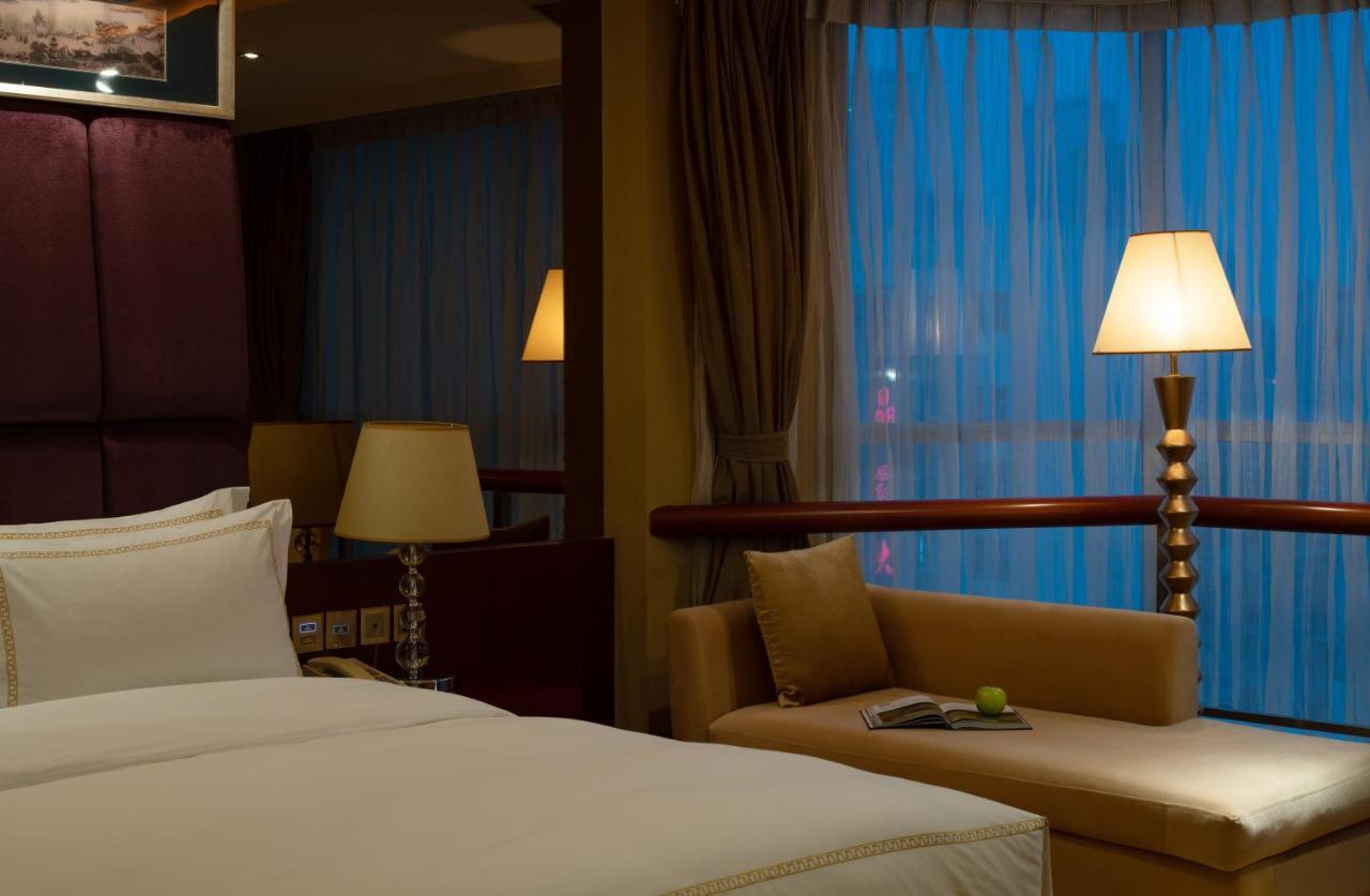 Chengdu Tianfu Sunshine Hotel Esterno foto